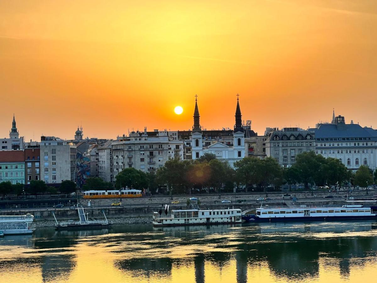 Luxury Residence With A Beautiful View For The Danube River Budapest Exterior foto